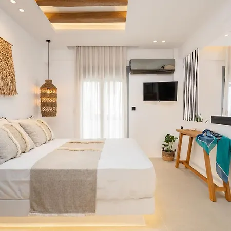 Elvirtus Suites Naxos City Exterior foto